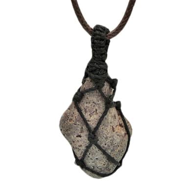 Anhänger aus Vulkangestein LEN09