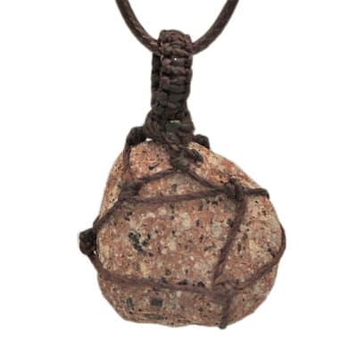 Anhänger aus Vulkangestein LEN19