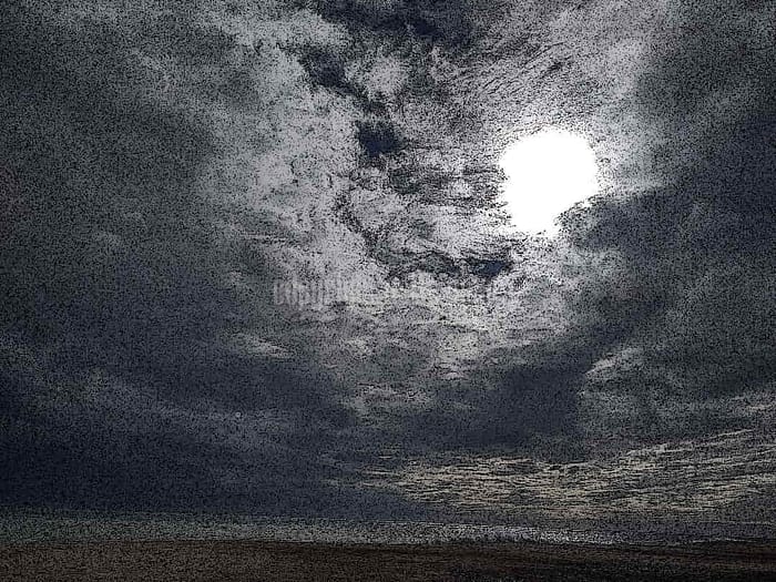 Bild düstere Wolken bearbeitet